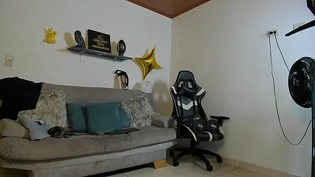 julian wallace online show from 10-08-25, 03:31