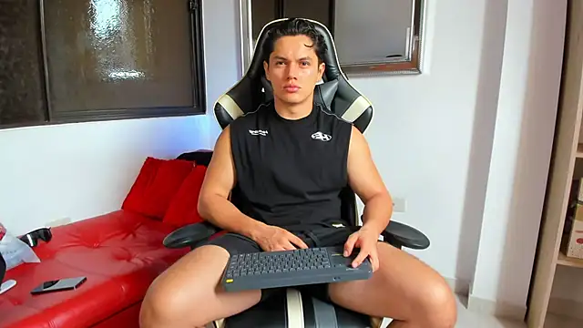 julian wallace online show from 03-10-26, 01:05