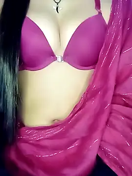 Snapshot of L_ucy1 chatting on 01-28-25, 09:50 L ucy1 online show from 01-28-25, 09:50