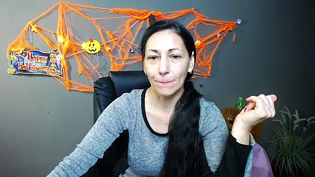 LiluGrants online show from 10-23-25, 06:06