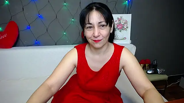 Snapshot of LiluGrants chatting on 02-16-26, 07:32 LiluGrants online show from 02-16-26, 07:32