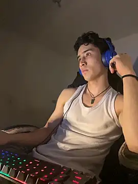 gojo satoru 18 online show from 12-05-25, 03:37