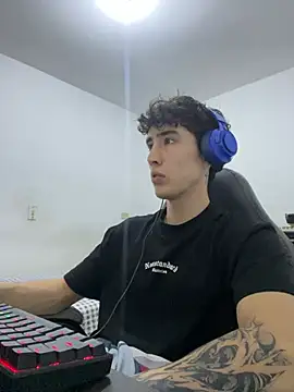 gojo satoru 18 online show from 01-12-26, 08:25