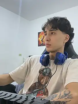 gojo satoru 18 online show from 05-23-26, 11:53