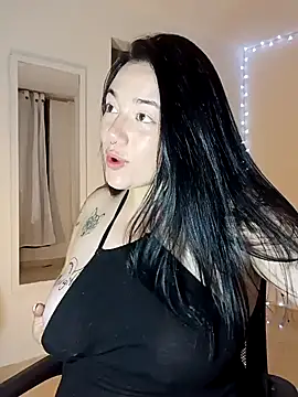 Snapshot of helena_smith chatting on 12-21-24, 06:19 helena smith online show from 12-21-24, 06:19