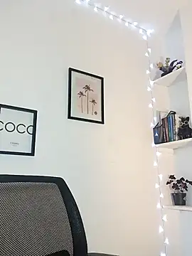 Snapshot of helena_smith chatting on 02-10-25, 05:03 helena smith online show from 02-10-25, 05:03