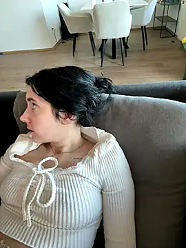 Lena Lang online show from 11-22-25, 01:54