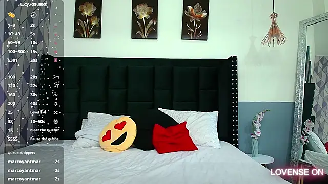 Snapshot of Beautifulskinny18 chatting on 01-12-25, 07:53 Beautifulskinny18 online show from 01-12-25, 07:53