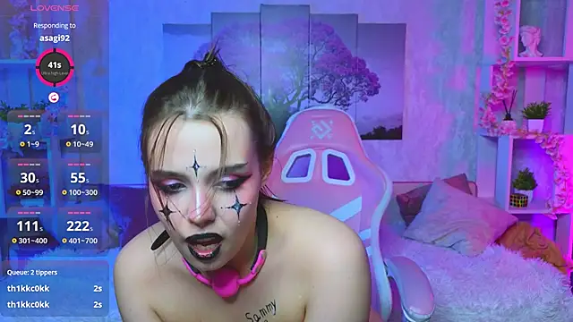 DorisGaillard online show from 12-23-24, 08:14