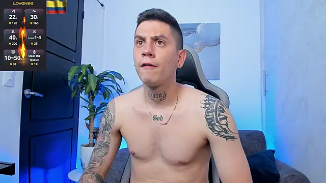 Yeiko Romero  online show from 11-19-25, 10:21