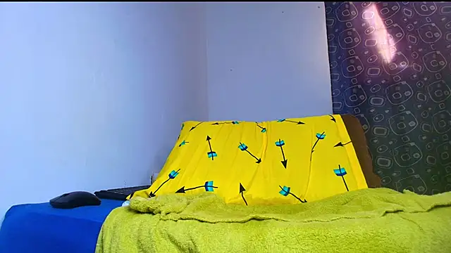 Thomass00 online show from 03-07-26, 09:23