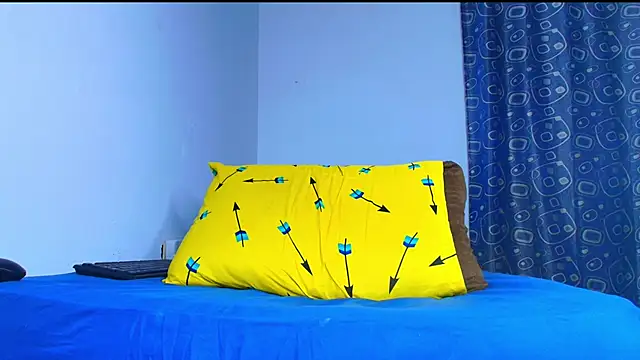 Thomass00 online show from 03-12-26, 03:23