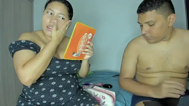 sweets couple69 online show from 12-23-25, 01:47