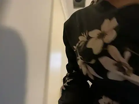 wynterheat online show from 01-30-25, 01:22