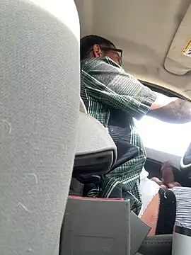 Daniel7131 online show from 01-01-25, 10:24