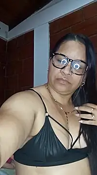 Snapshot of Sikiu_40 chatting on 02-18-25, 08:38 Sikiu 40 online show from 02-18-25, 08:38