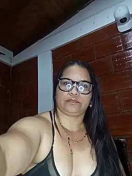 Snapshot of Sikiu_40 chatting on 02-22-25, 03:45 Sikiu 40 online show from 02-22-25, 03:45