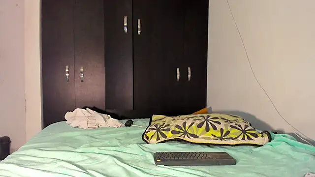 RyanRizzo online show from 03-18-25, 04:37