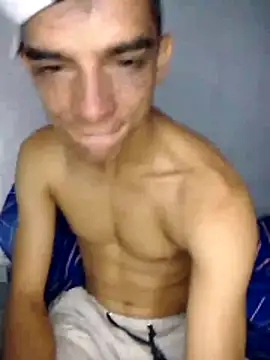 JaiderYeuriel online show from 12-19-25, 04:03