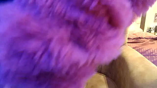 Snapshot of chhui_mui chatting on 01-13-25, 06:16 chhui mui online show from 01-13-25, 06:16