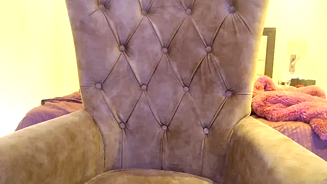 Snapshot of chhui_mui chatting on 01-15-25, 06:29 chhui mui online show from 01-15-25, 06:29