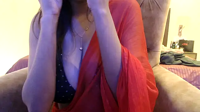 Snapshot of chhui_mui chatting on 01-16-25, 06:16 chhui mui online show from 01-16-25, 06:16