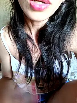 Nandasant09 online show from 11-21-25, 04:16