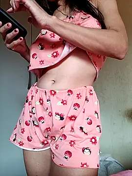 Nandasant09 online show from 12-14-25, 04:12