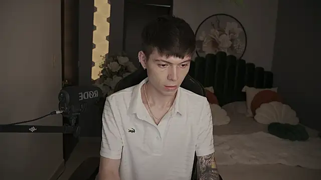 IsmaelRichardson online show from 03-20-25, 01:24