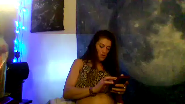 Snapshot of fantasymade69 chatting on 12-02-24, 04:53 fantasymade69 online show from 12-02-24, 04:53