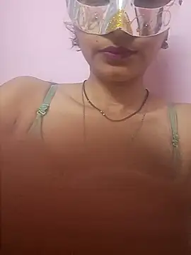 Snapshot of Nandinip2706 chatting on 05-22-26, 03:17 Nandinip2706 online show from 05-22-26, 03:17