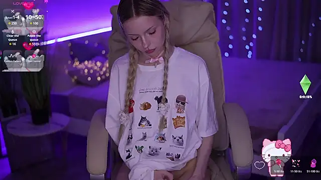 Snapshot of EviStar chatting on 11-05-25, 04:29 EviStar online show from 11-05-25, 04:29