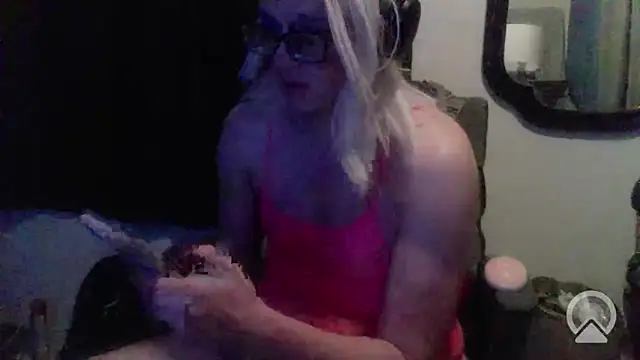 sexyblondetrans online show from 02-15-26, 08:24