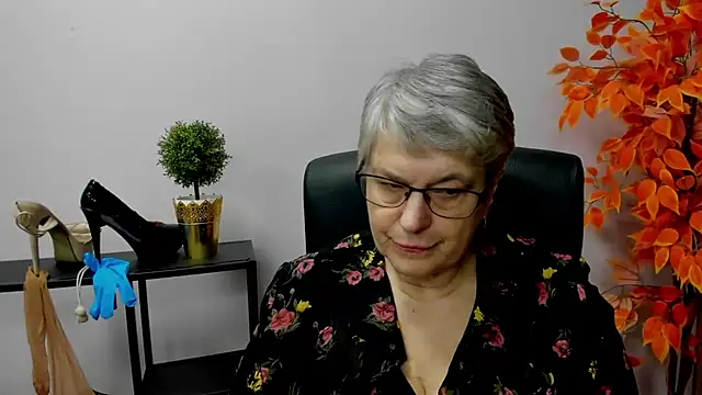 IrisDream online show from 01-09-25, 01:45