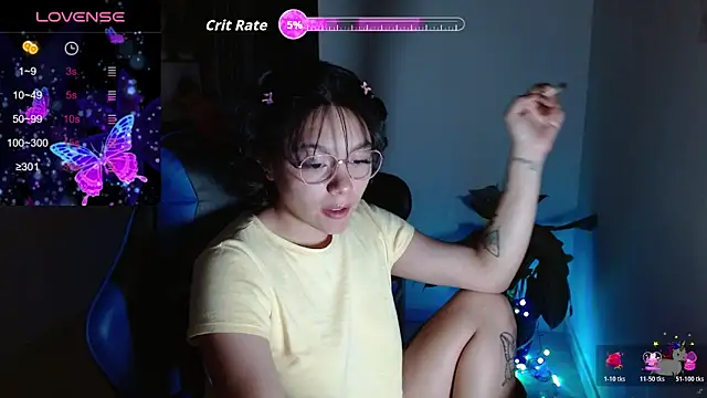 TRIXIE TANG28 online show from 04-16-26, 11:29