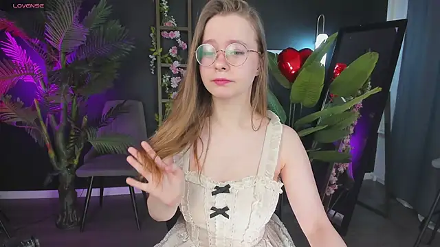 CassieCool online show from 02-15-25, 09:26