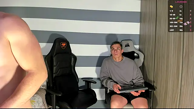 Snapshot of ianandjosephx chatting on 02-25-25, 11:11 ianandjosephx online show from 02-25-25, 11:11