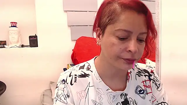 Snapshot of eva_twiss chatting on 07-13-26, 01:47 eva twiss online show from 07-13-26, 01:47