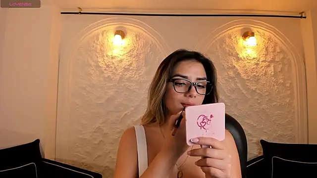 ChloePreston  online show from 02-01-26, 10:47