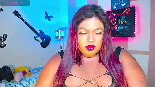 Snapshot of OpraxBellinda chatting on 04-23-26, 01:40 OpraxBellinda online show from 04-23-26, 01:40