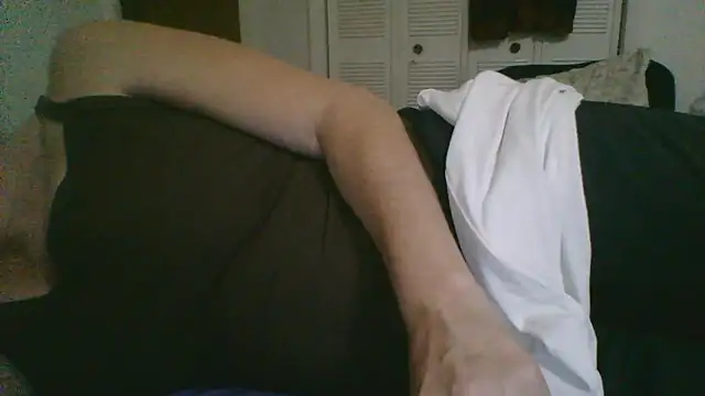 Emilylyn2501 online show from 01-12-26, 02:28