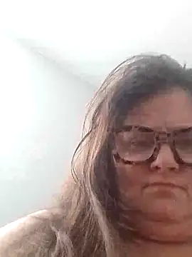 Snapshot of staceysmomfow chatting on 01-14-25, 07:11 staceysmomfow online show from 01-14-25, 07:11