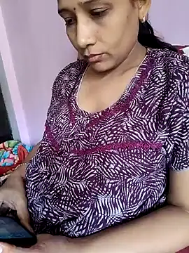 Snapshot of samitasharma chatting on 02-09-25, 07:16 samitasharma online show from 02-09-25, 07:16