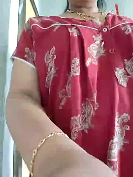 Snapshot of samitasharma chatting on 10-09-25, 05:49 samitasharma online show from 10-09-25, 05:49