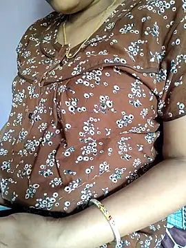 Snapshot of samitasharma chatting on 10-31-25, 05:30 samitasharma online show from 10-31-25, 05:30