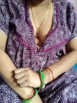 Snapshot of samitasharma chatting on 11-11-25, 05:07 samitasharma online show from 11-11-25, 05:07