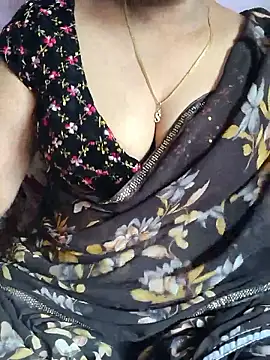 Snapshot of samitasharma chatting on 06-17-26, 05:43 samitasharma online show from 06-17-26, 05:43