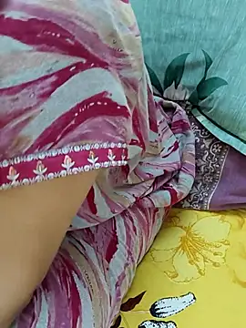 Snapshot of samitasharma chatting on 07-08-26, 07:46 samitasharma online show from 07-08-26, 07:46
