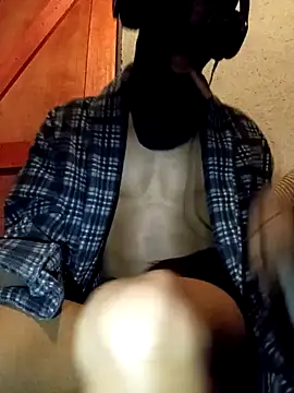 Snapshot of Thickcockzivyy chatting on 09-30-25, 03:55 Thickcockzivyy online show from 09-30-25, 03:55