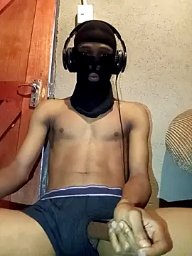 Snapshot of Thickcockzivyy chatting on 10-26-25, 05:35 Thickcockzivyy online show from 10-26-25, 05:35